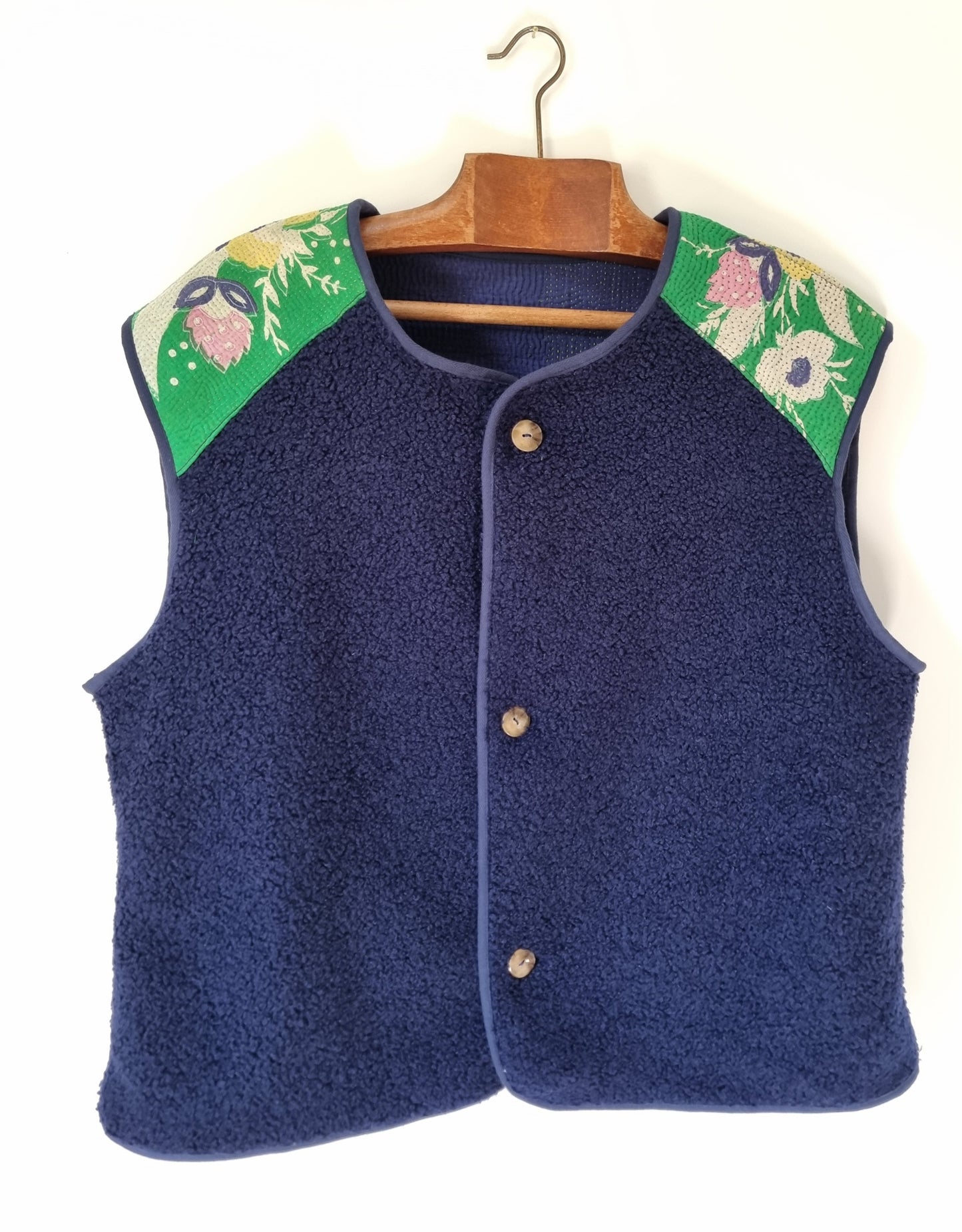 Gilet mouton et kantha marine