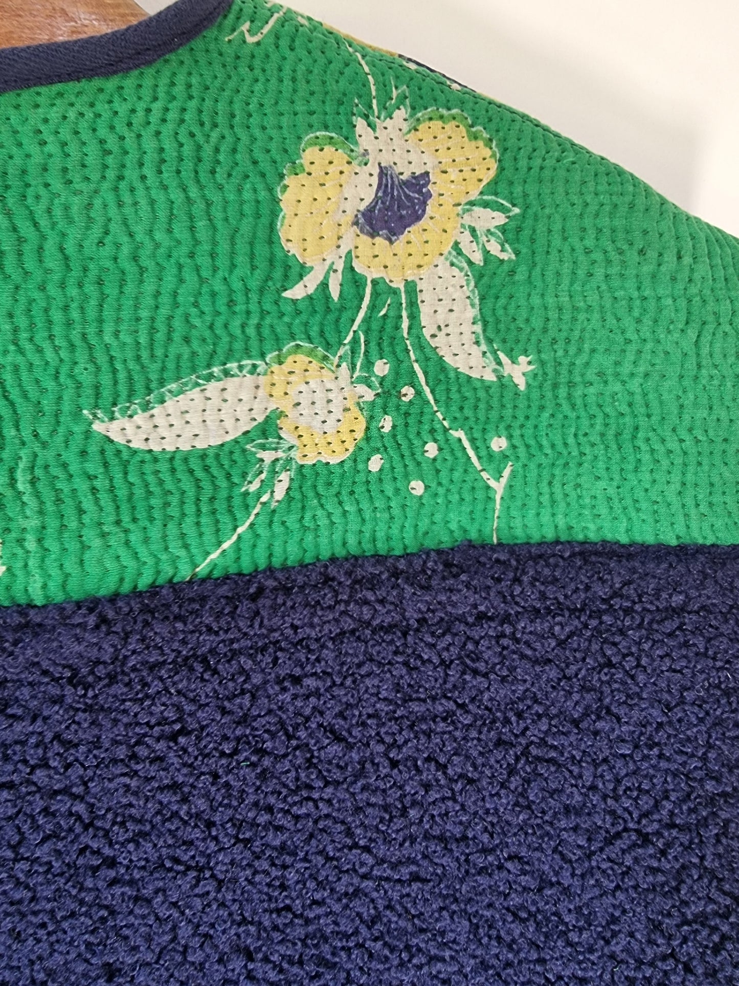 Gilet mouton et kantha marine