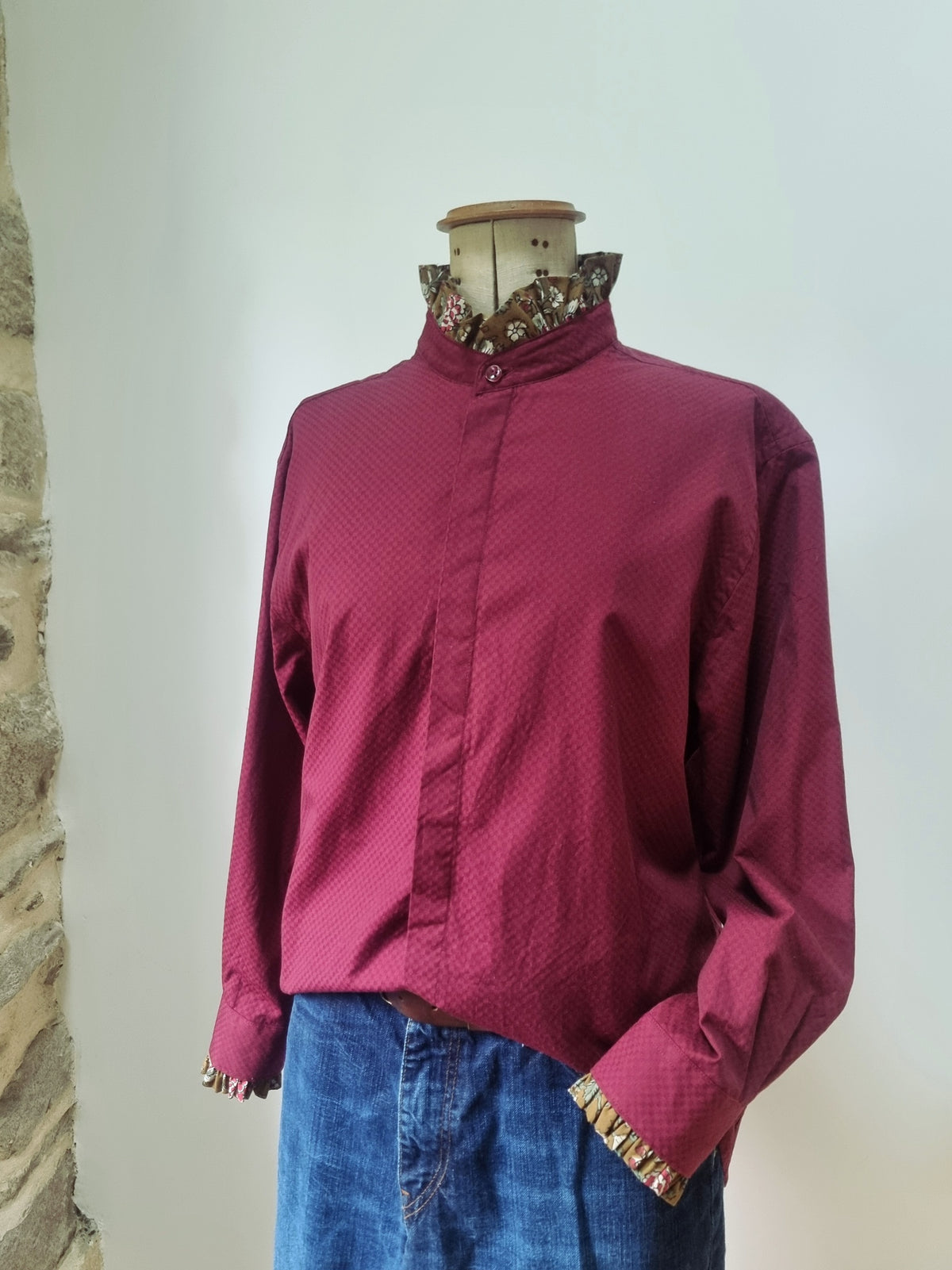 Chemise upcyclée bordeaux