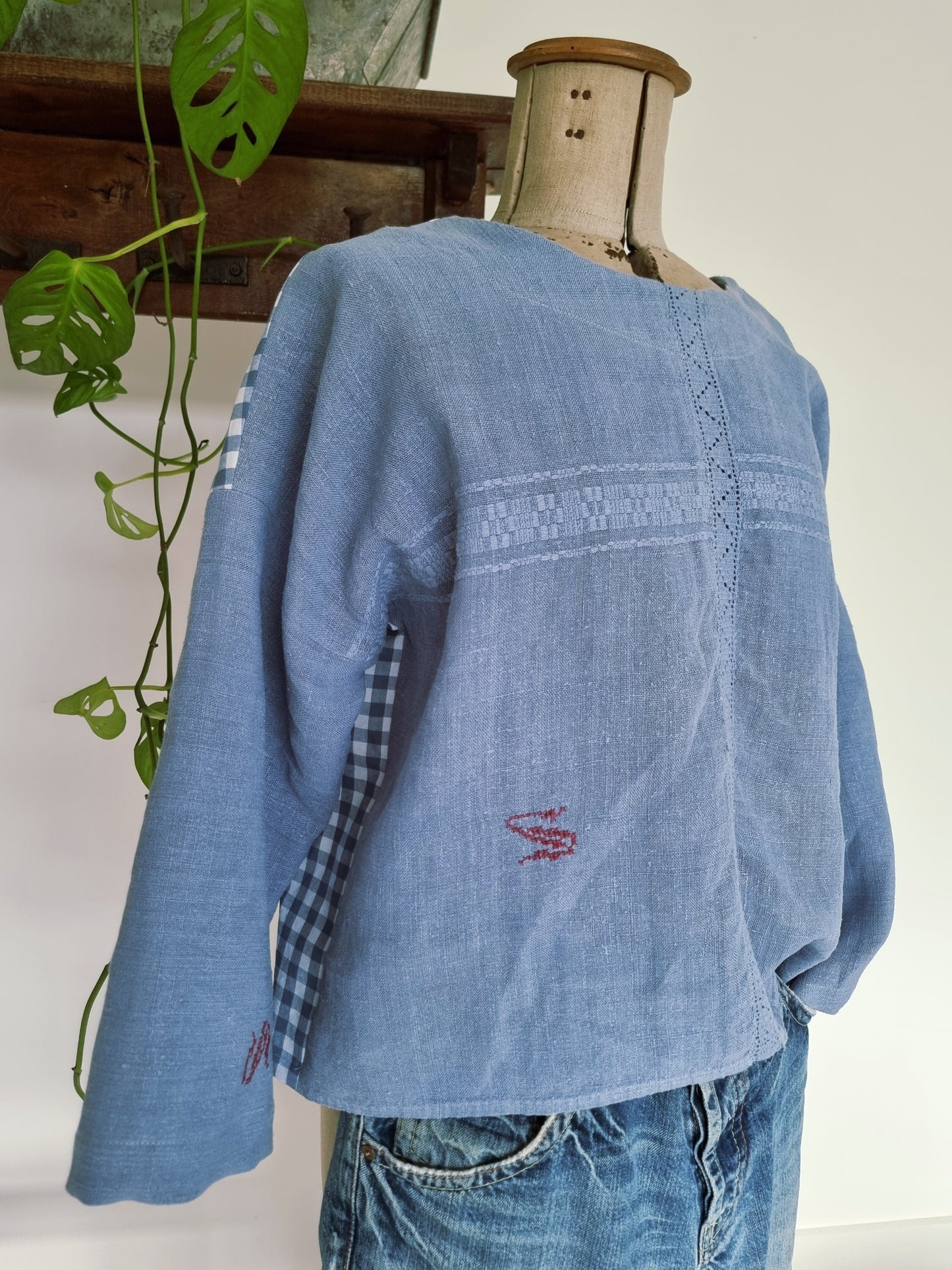 Tunique minimaliste bleue