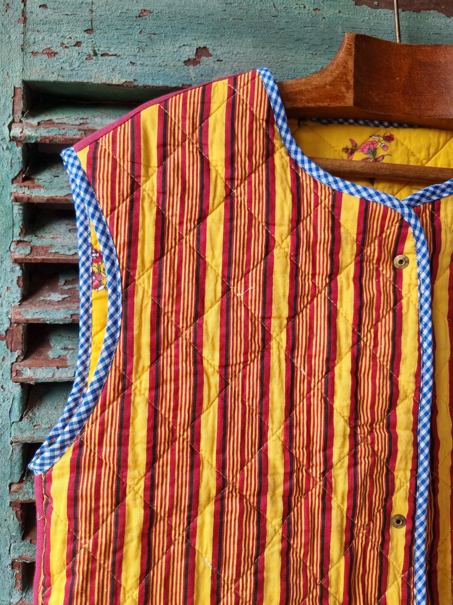 Gilet matelassé jaune