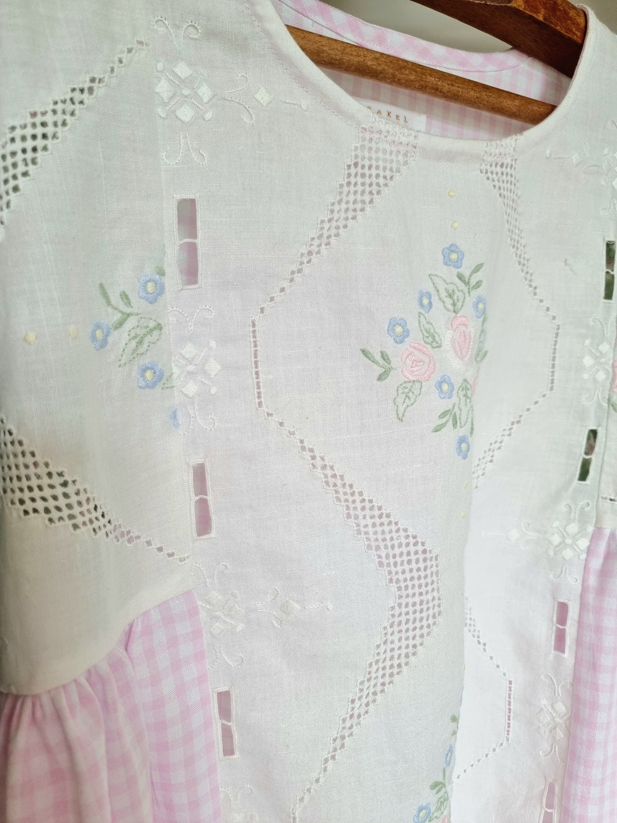 Tunique Folk vert et rose