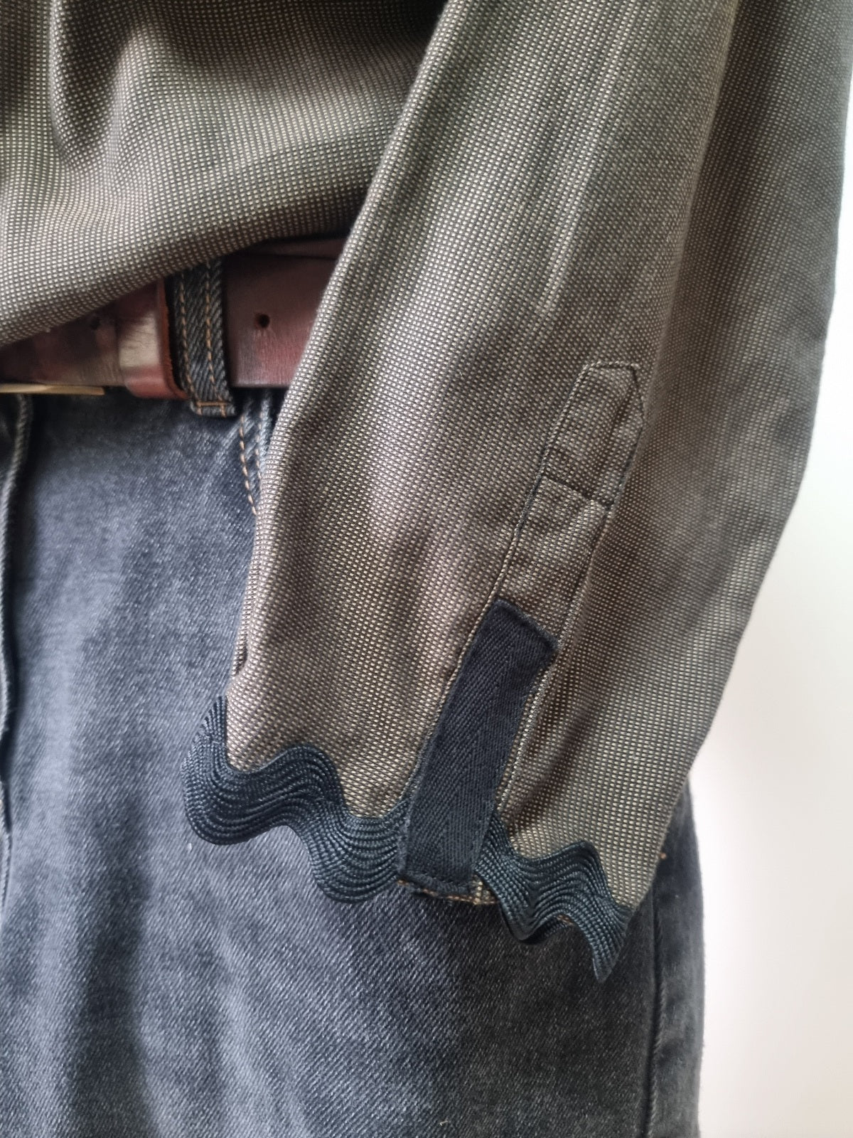 Chemise upcyclée brunette colerette