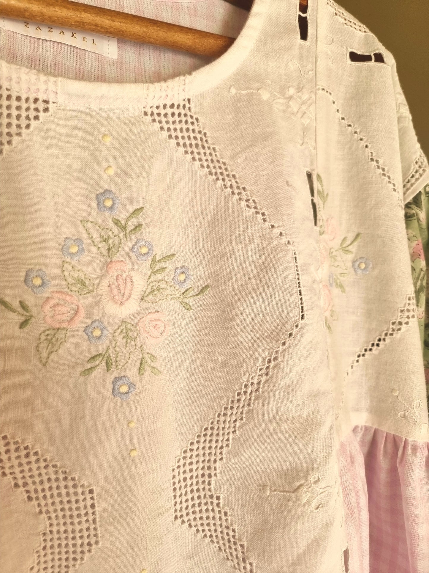 Tunique Folk vert et rose