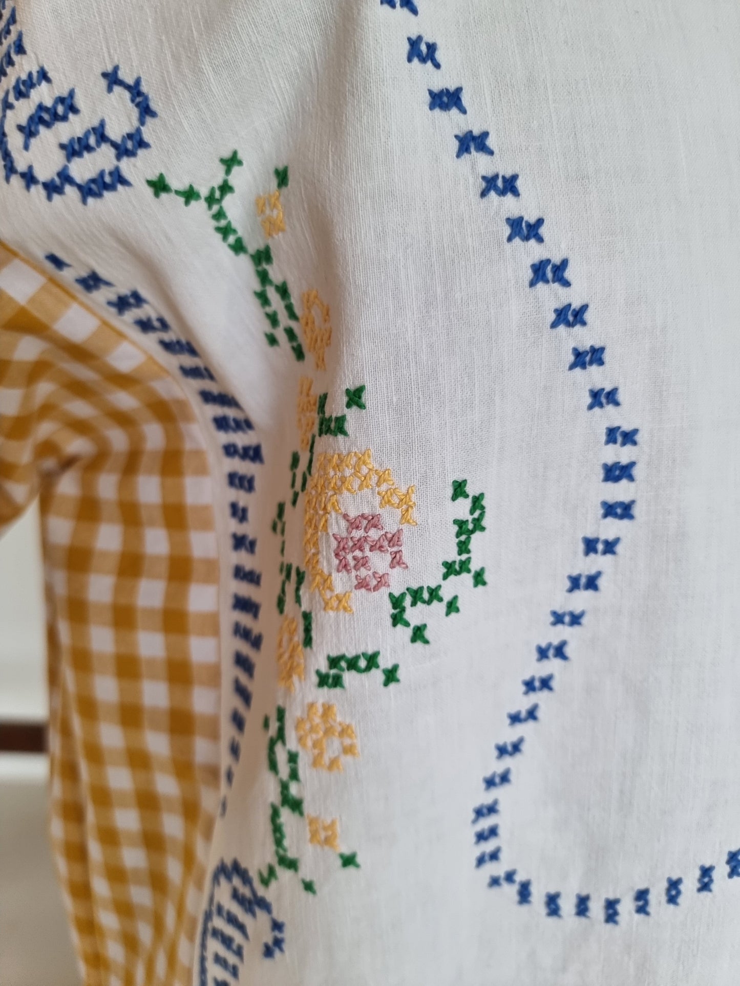 Tunique minimaliste jaune