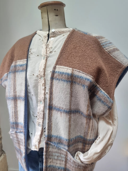 Veste sans manches réversible camel et denim