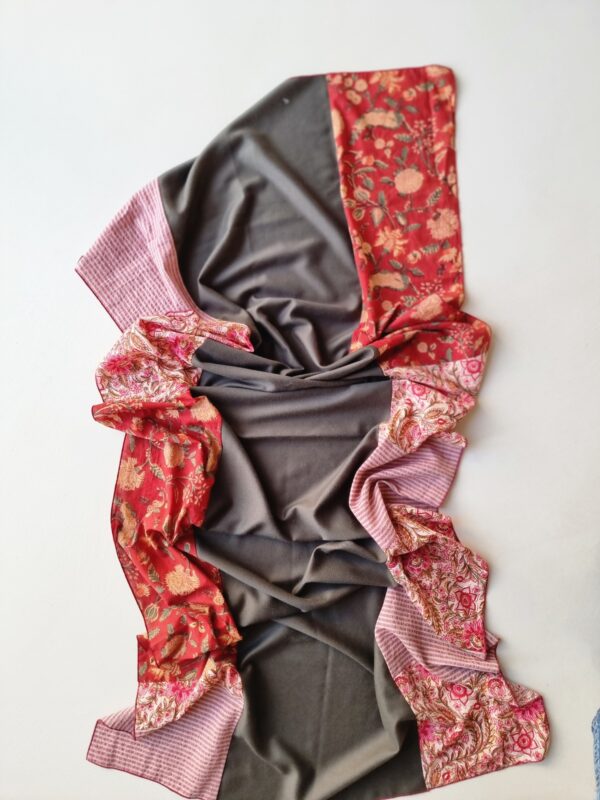 Foulard laine kaki - Image 3